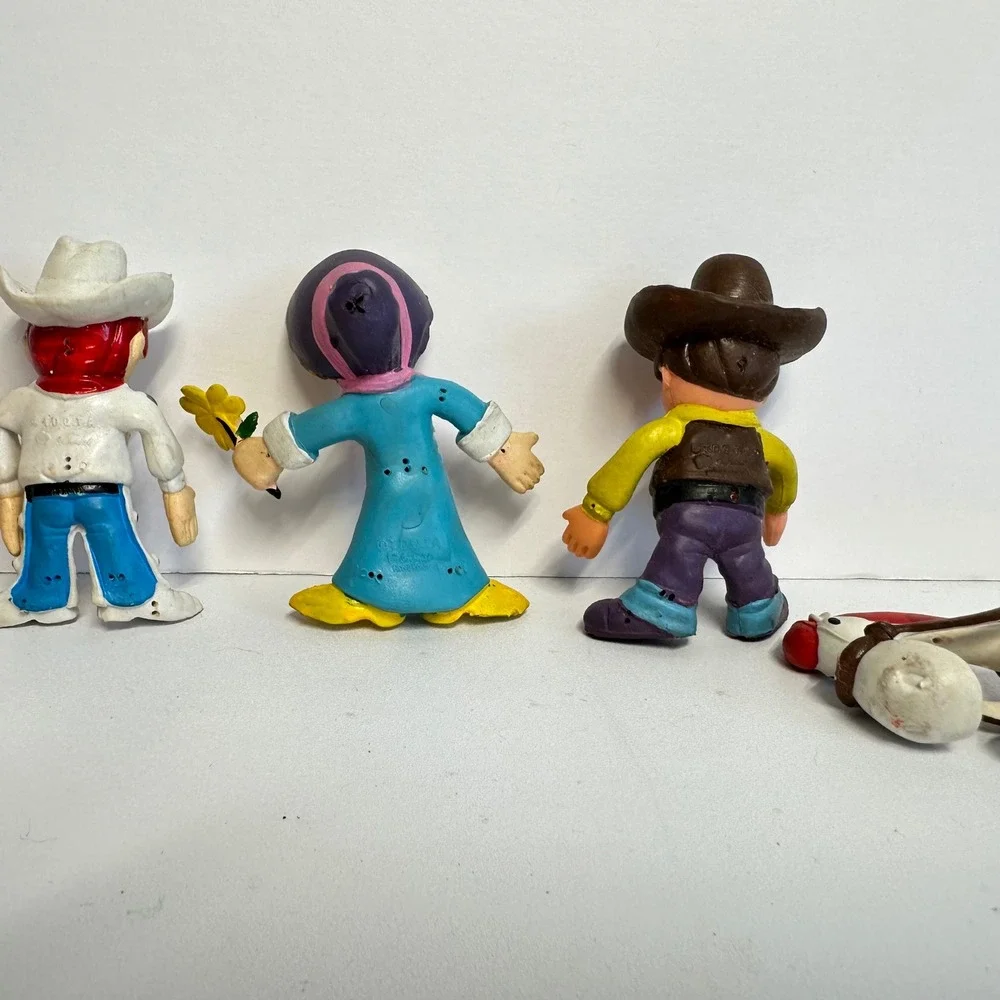 TDQTA Imperial Bendy Figures Set 5pc Hong Kong Western Cowboy Multicolor‎ Fair